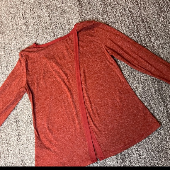 Mur Mur Rust orange split back long sleeve tee top Medium - Picture 5 of 13